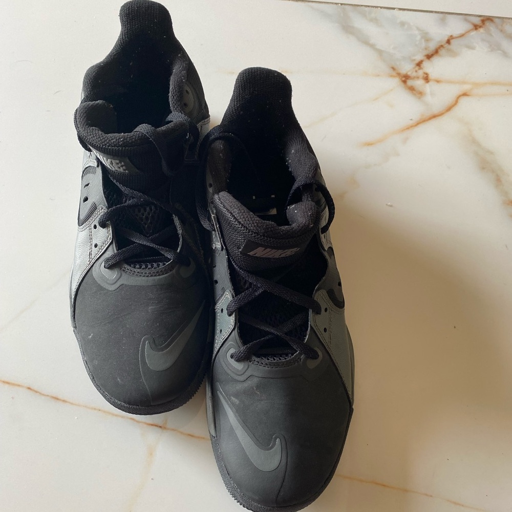 Nike Black and Gray Sneakers